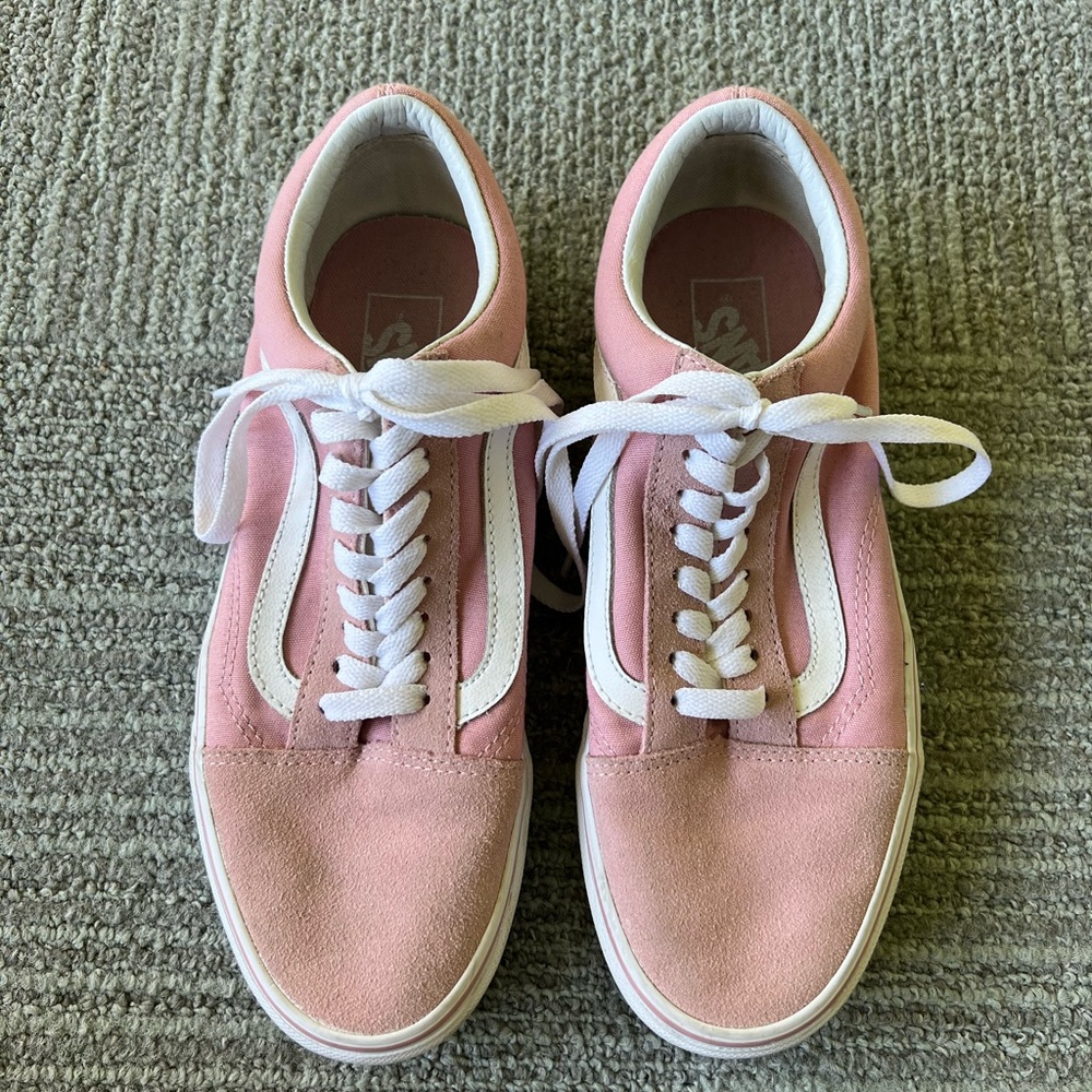 Suede Pink Vans size 9 old skool